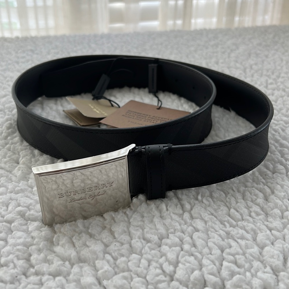 Mens Burberry belt